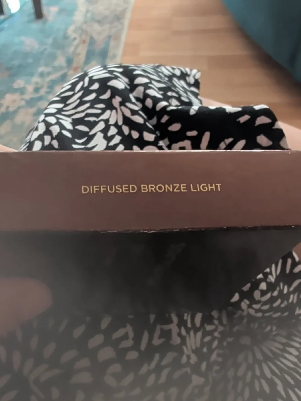 Hourglass Ambient Lighting Bronzer - Rose Gold Case